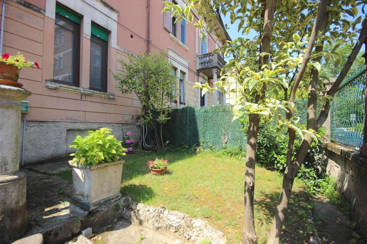 Case Vr Holiday Casa Angel Verona Kültér fotó